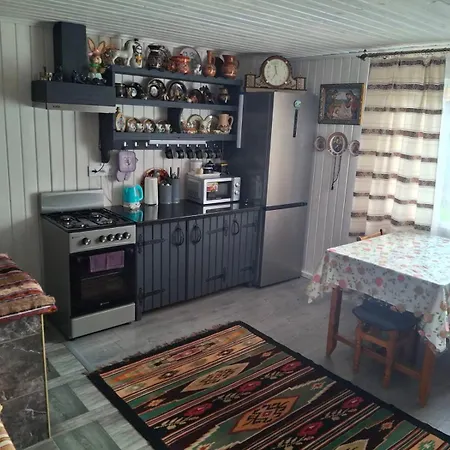 бабусині маєтки Lazeshchyna
